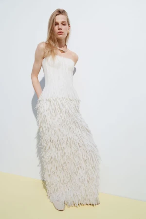 Simkhai Resort 2027 Lookvbook