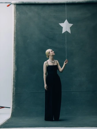 Elle Fanning at the 83rd Golden Glob ...
