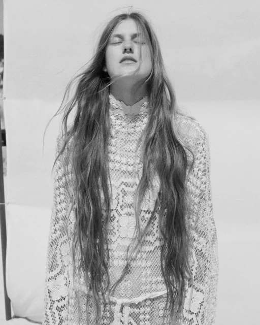 Resort 2027 Agustina Collection