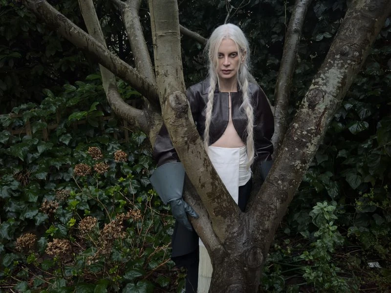 Kristen Mcmenamy & Warren Ellis