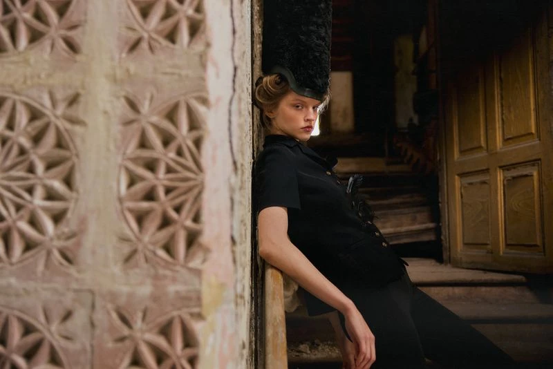 FOR SEVEN NIGHTS, THIS CASTLE IS MINE