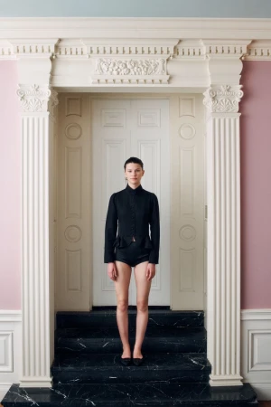 Welcome to the Dollhouse Sullivan Cl ...