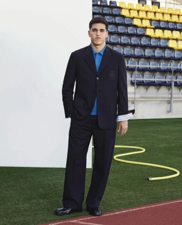 LOEWE dresses Spain’s national footb ...