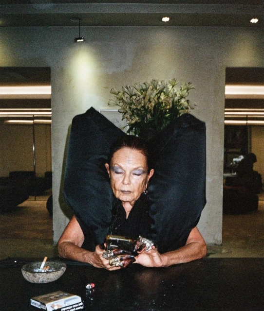In Bed with Michele Lamy