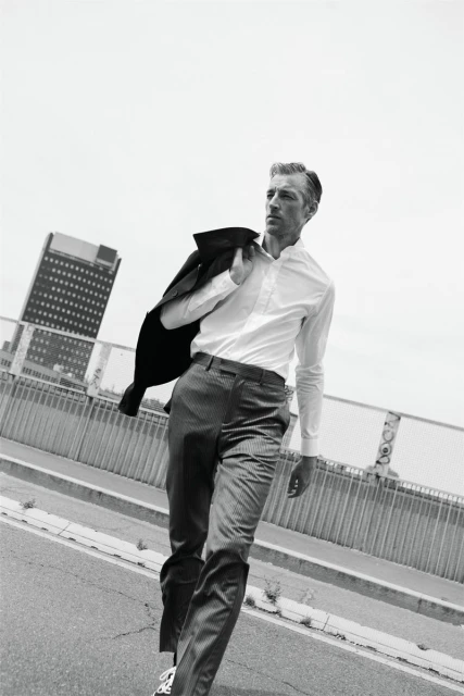 Man in Town - Coverstory