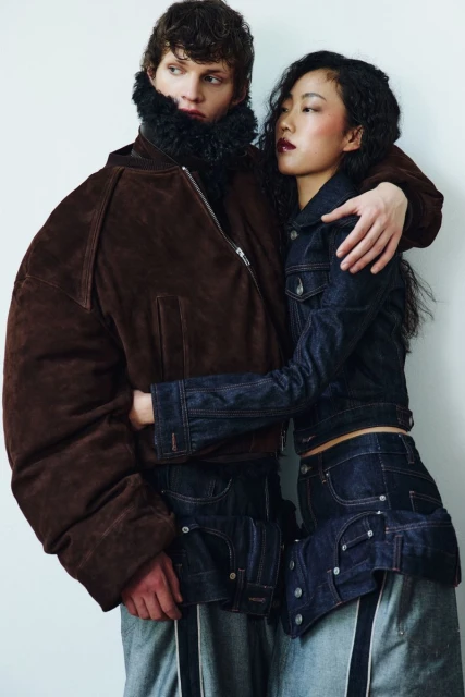 Stigmata Sexus // The Hug Issue // F ...
