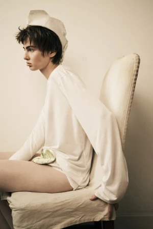 Held in Solitude, Seen in Love // Th ...