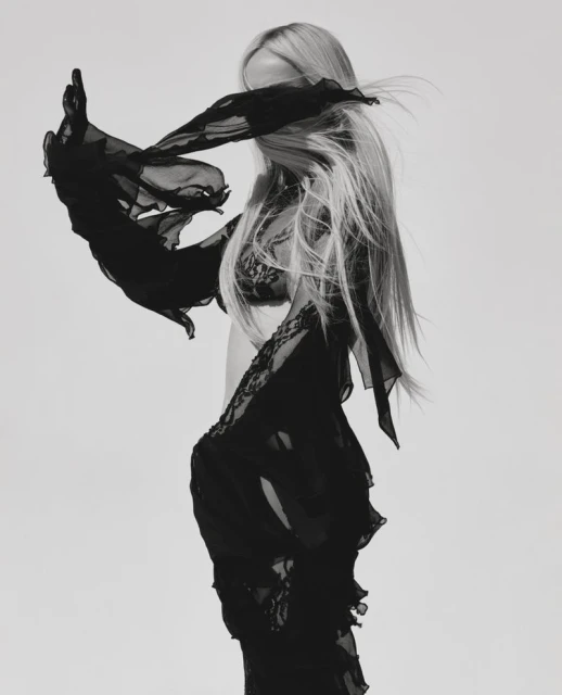 Feast for the eyes/ Kim Petras