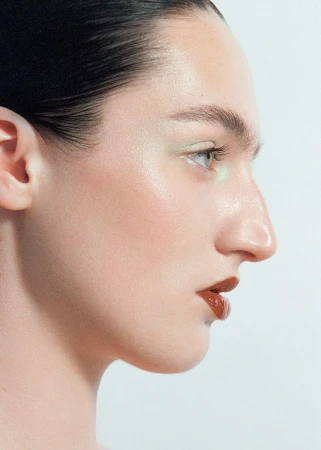 'Light Touch' TANK x Gucci Beauty