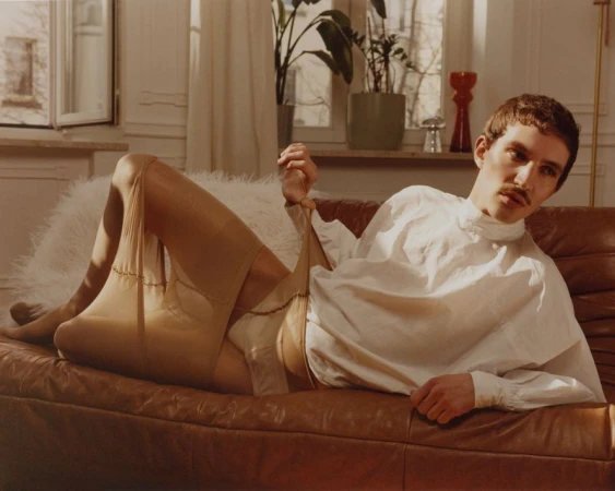 A MAN IN HIS MID-TWENTIES