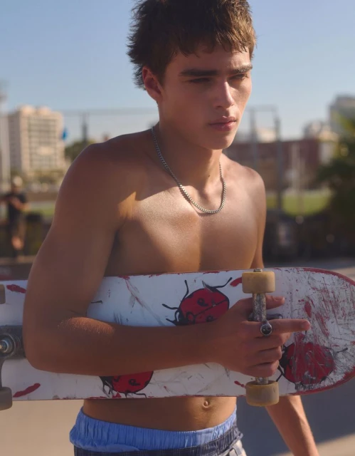 VOLCOM X BERSHKA