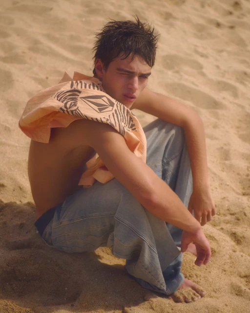 VOLCOM X BERSHKA