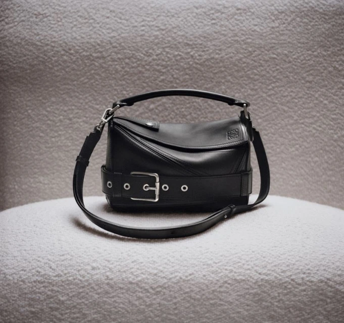 LOEWE FW 2025 PRECOLLECTION EXTRA PRODUCTS SHOOT