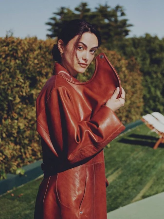 Camila Mendes