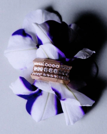 A flower is a flower is a flower