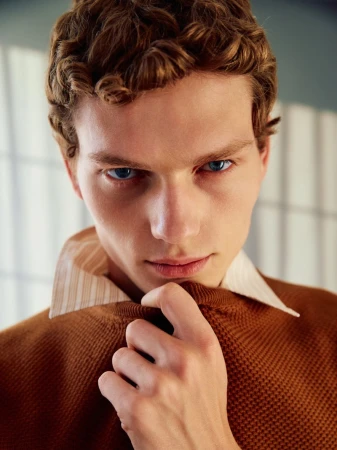 Esquire Portugal - Lighthearted Inte ...