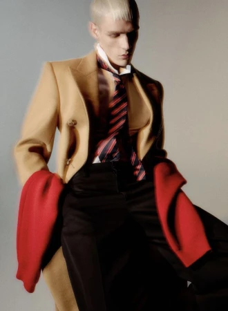 silk, vinyl and velvet in motion