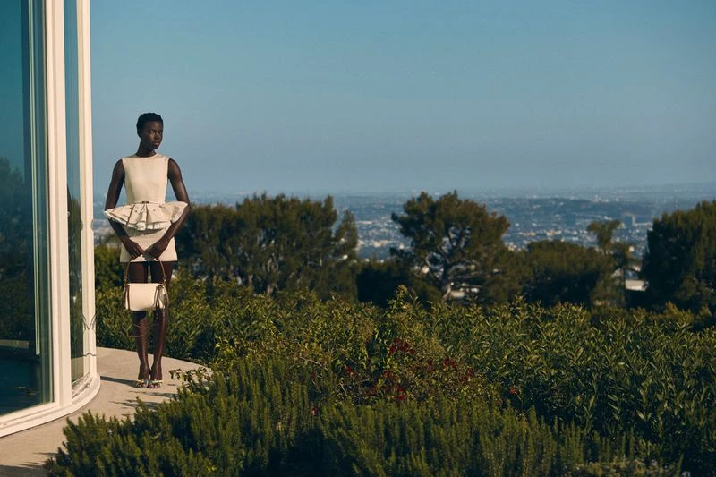 HAUTE LIVING x LOUIS VUITTON | Summe ...