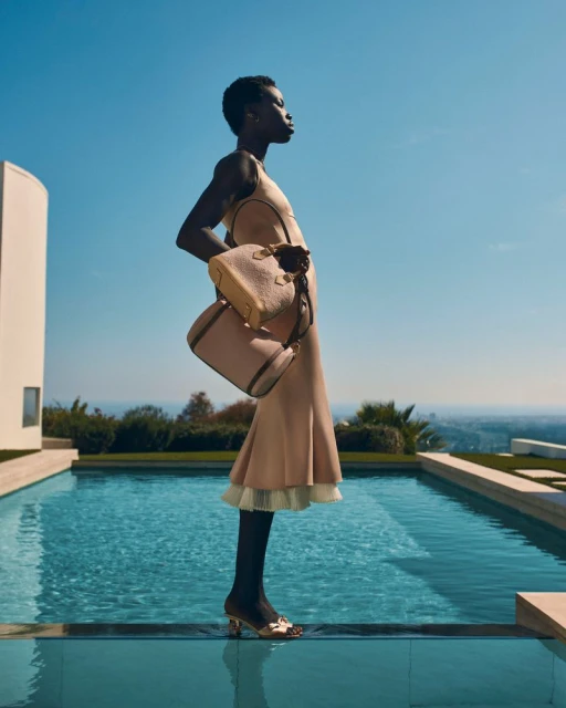 HAUTE LIVING x LOUIS VUITTON | Summe ...