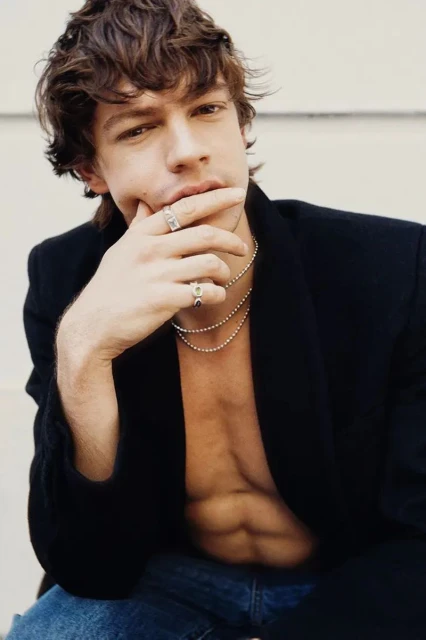 Francisco Rosso in Unbuttoned
