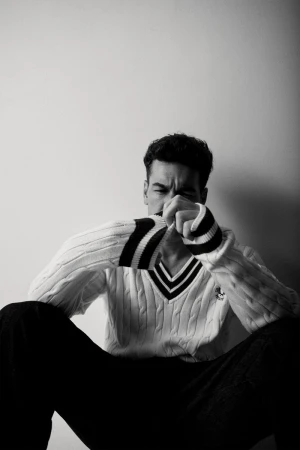 MARIO CASAS: EL CINE CORRE POR LAS VENAS