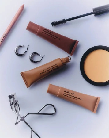 Inglot