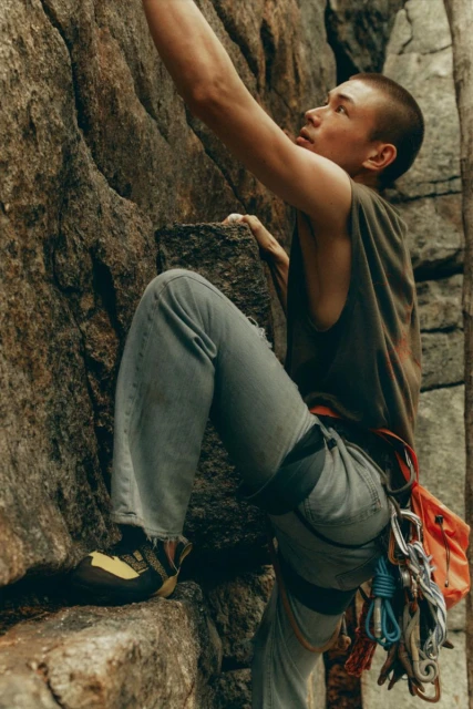 ATHLETICZ CLIMBING