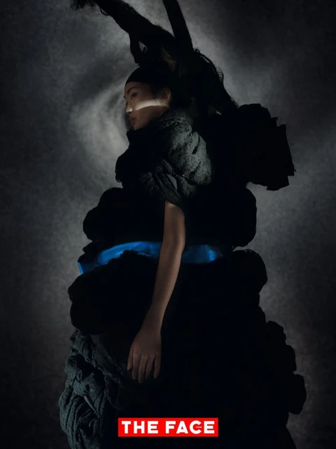 COMME des GARÇONS