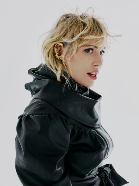 IN CONVERSATION WITH NATASHA BEDINGFIELD