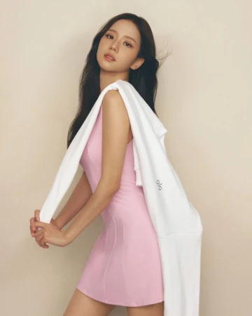 ALO FALL 2026 x JISOO