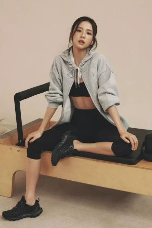 ALO FALL 2026 x JISOO