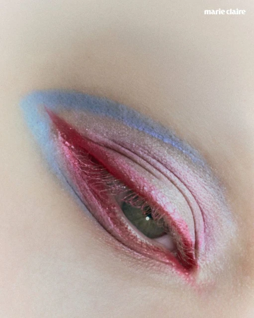 Veiled Doll