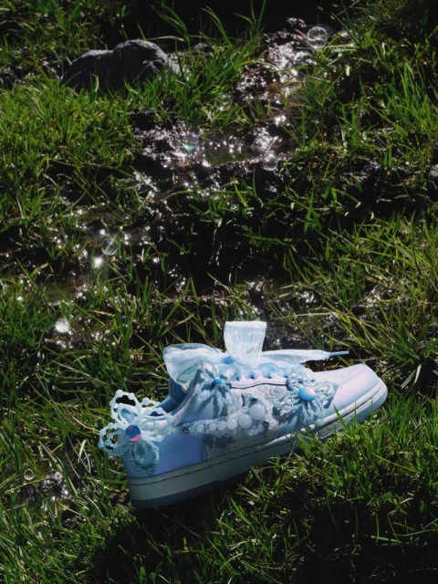 Nike Women's Artist Collection by Susan Fang