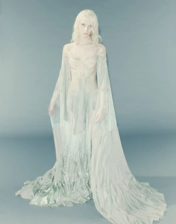 Ivy Stewart by Melanie + Ramon