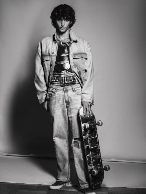 New Face Alexander Slotwinski w/ Cra ...