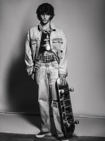 New Face Alexander Slotwinski w/ Cra ...