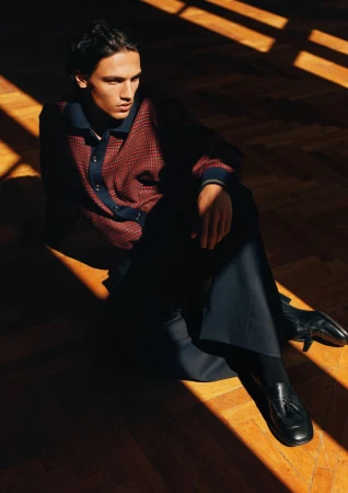 Alasdair Mclellan