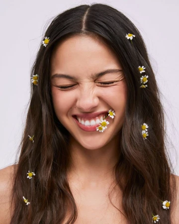 DAISY CHAIN
