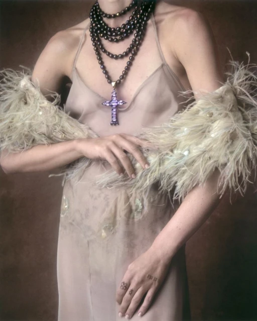 Virginia Kluiters Reclaims the Femal ...