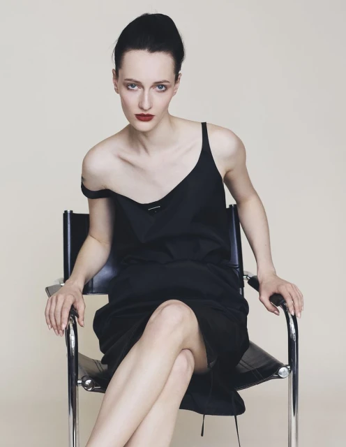 SUPER MINIMAL