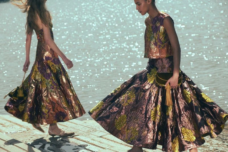 RESORT 2027