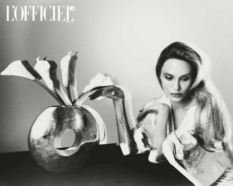 Angelina Jolie