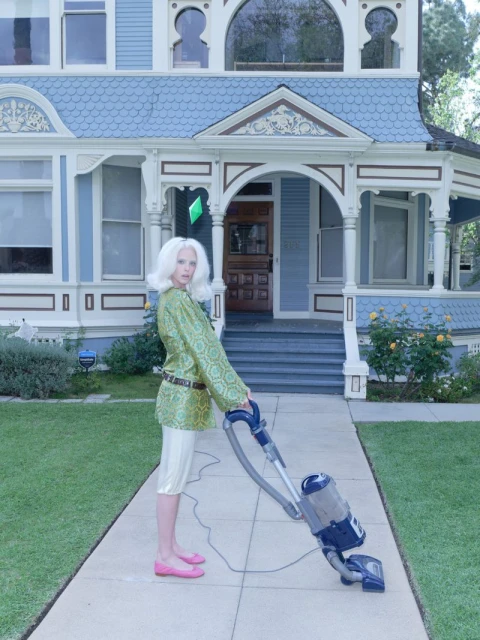How to Sims-ify Reality?