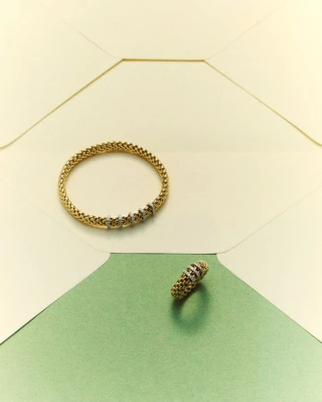 Paper Love