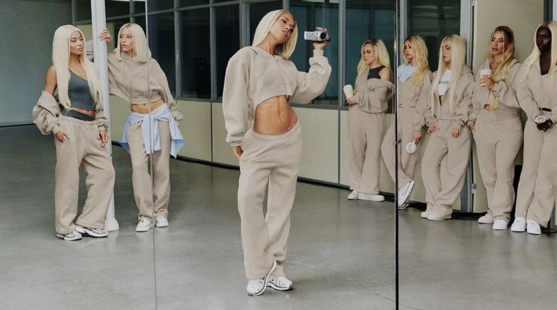 Nike Studio Fleece