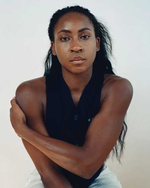 COCO GAUFF HITS HARD!