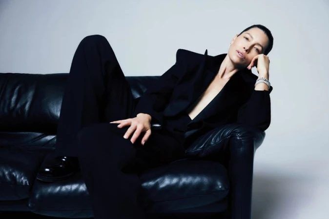 Jessica Biel: dentro y fuera de cuadro