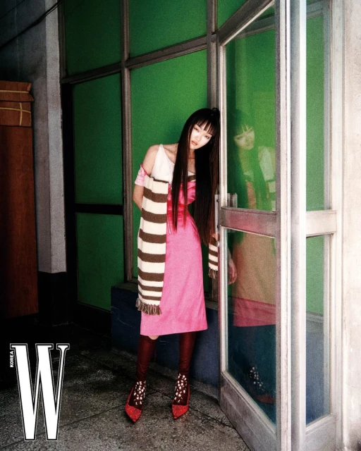 2026 F/W New Look Enters Antique Market