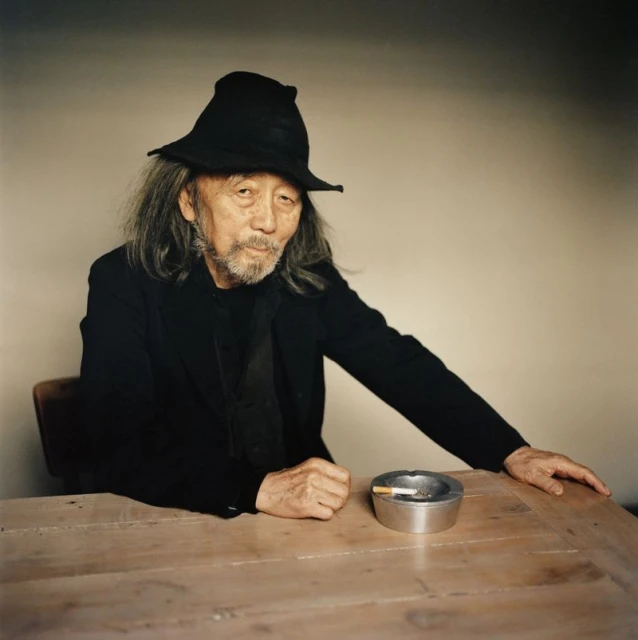 Bazaar Icône Yohji Yamamoto