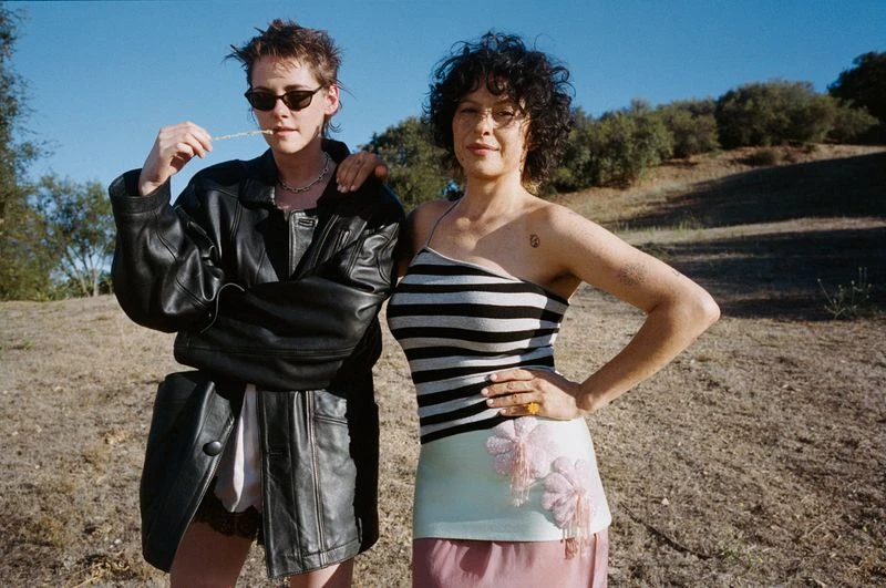 The Wrong Girls – Alia Shawkat & Kri ...